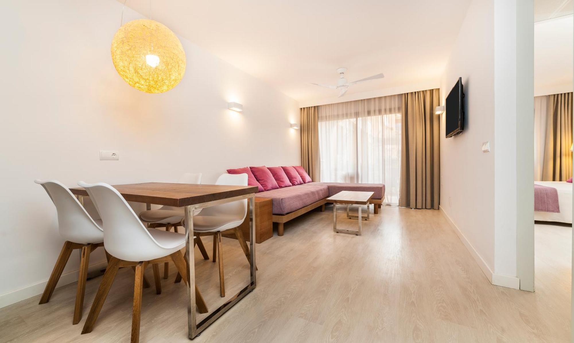 Insotel Club Tarida Playa Sant Josep de sa Talaia Ngoại thất bức ảnh